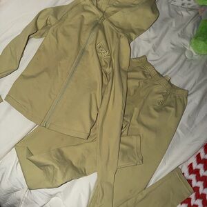 Beay Women's Tan Tracksuit Set